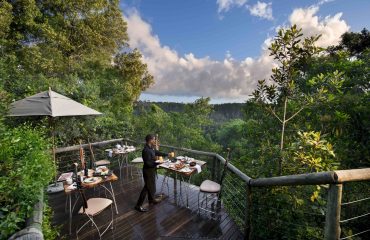 Tsala - Dining Deck