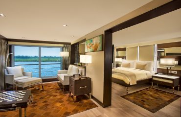 Deluxe Suite - The Oberoi Philae, Luxury Nile Cruiser